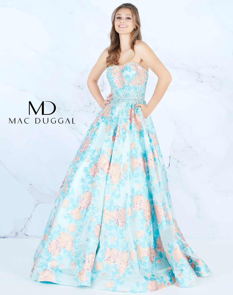 open lace back dress Mac Duggal 66885M