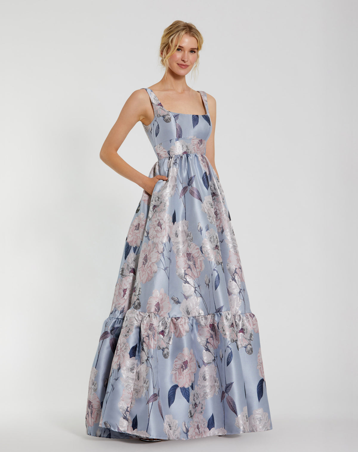 Mac Duggal 11826