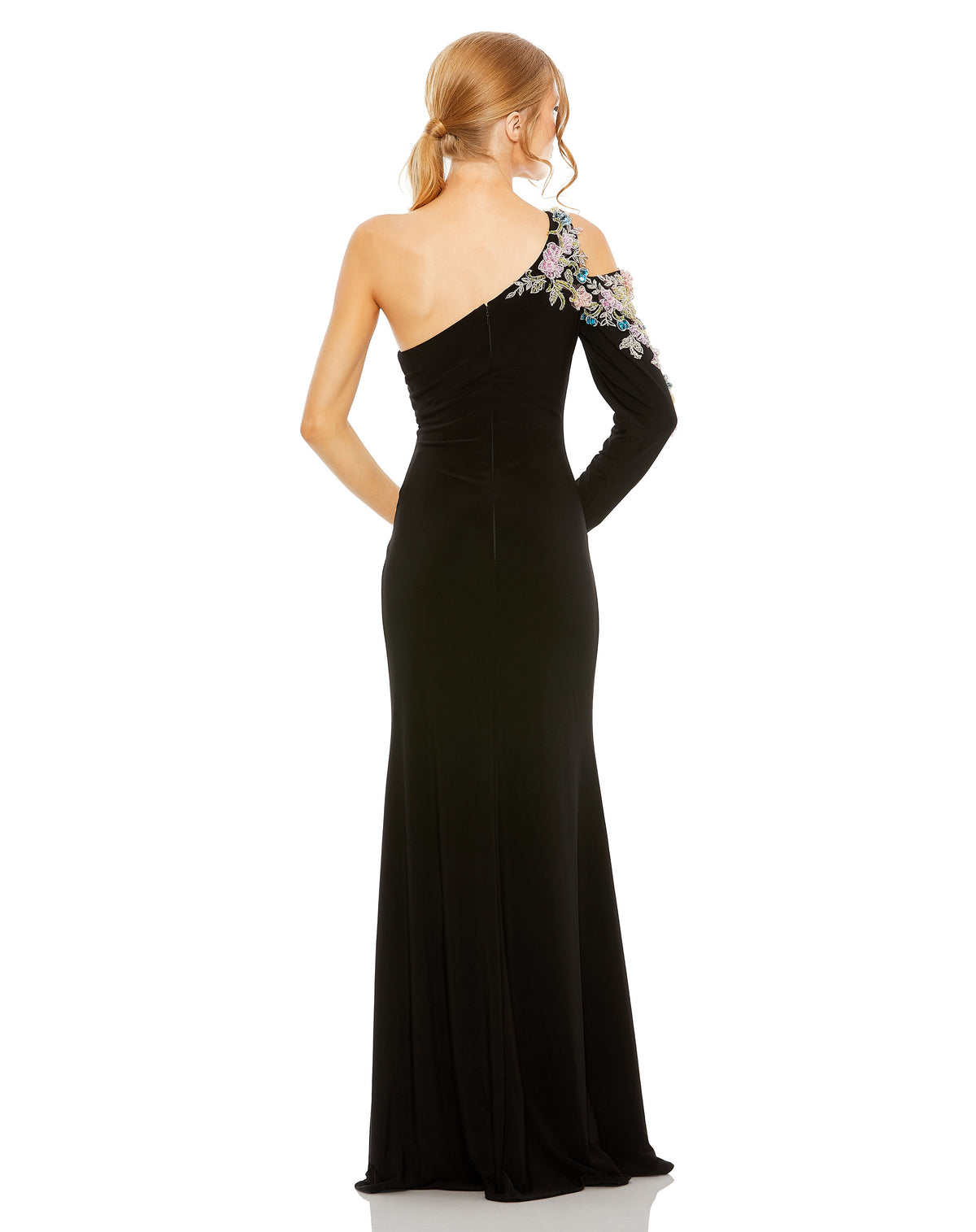 Mac Duggal 2204