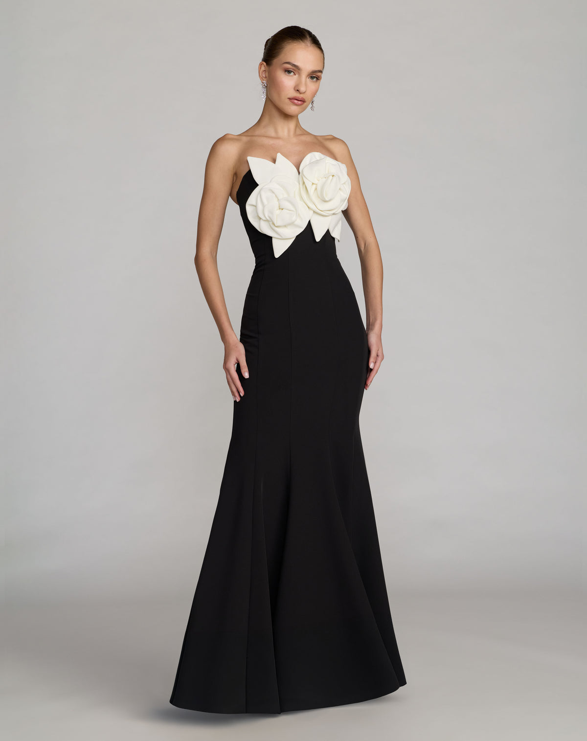Mac Duggal 2300