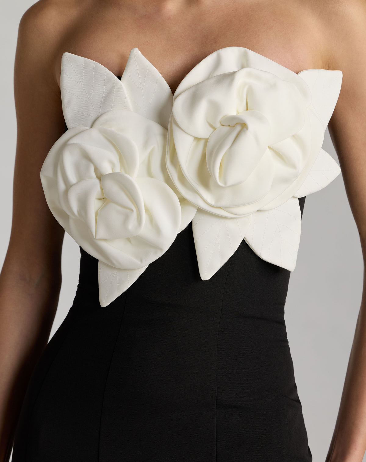 Mac Duggal 2300