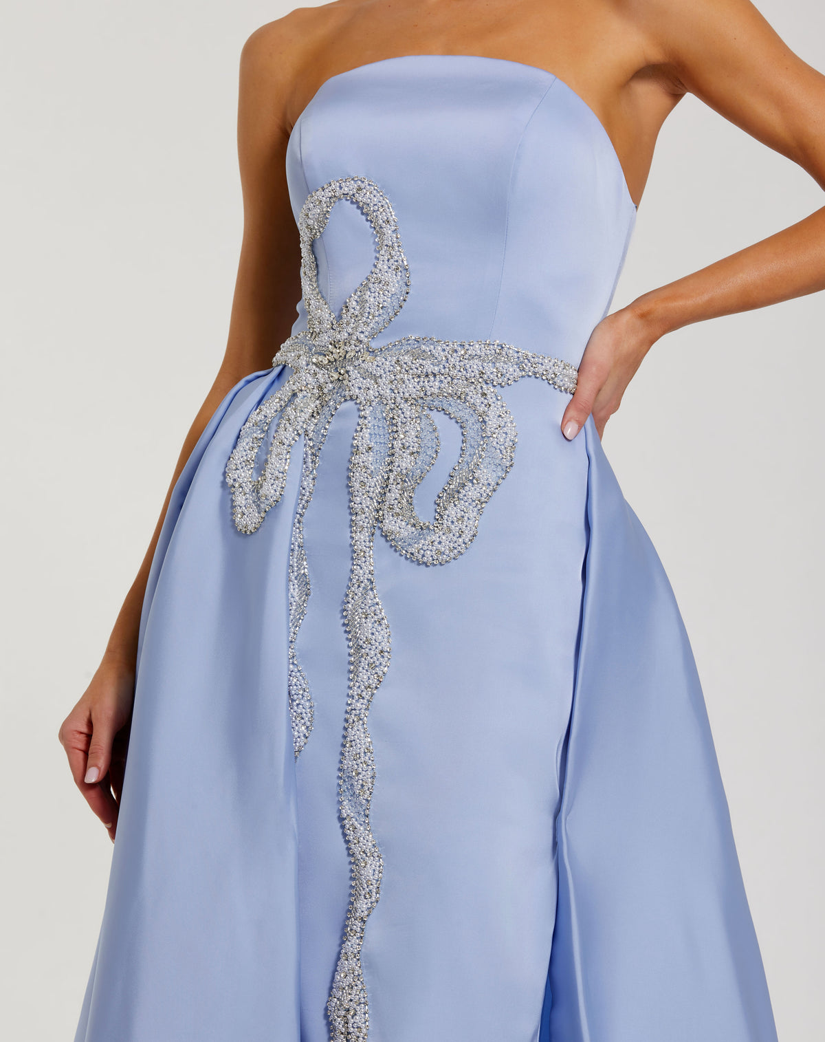 Mac Duggal 2317