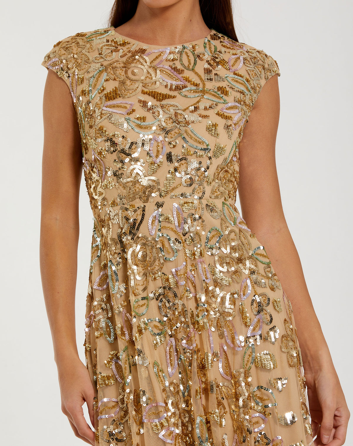 Mac Duggal 5647