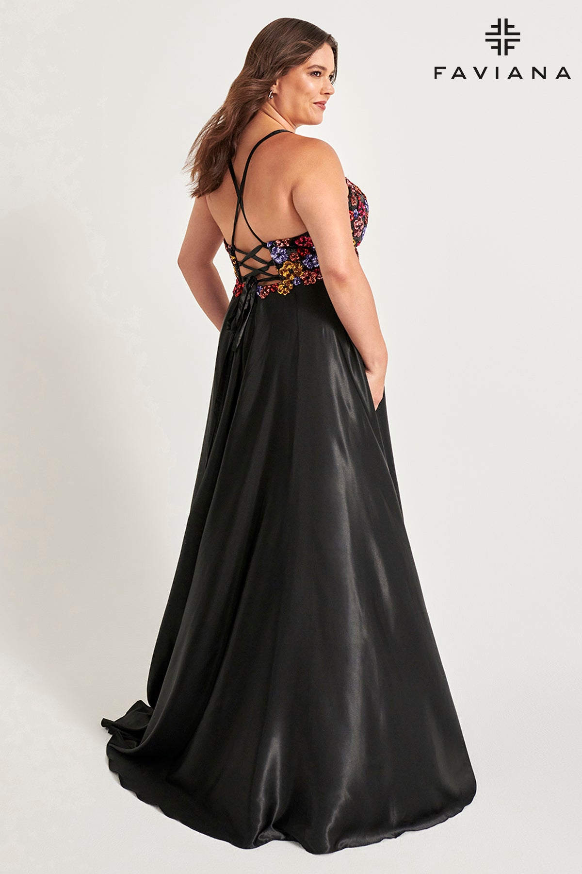 Faviana  9558