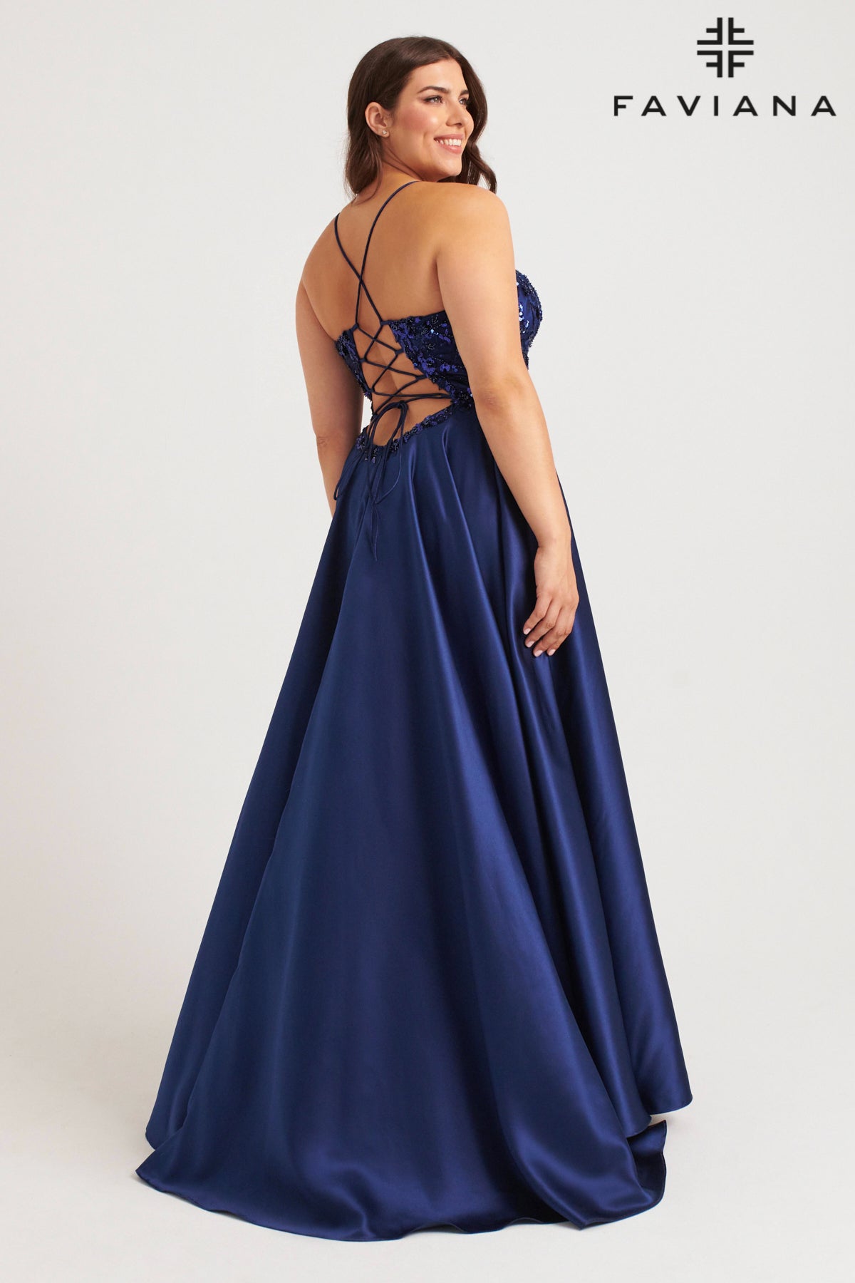 Faviana9578