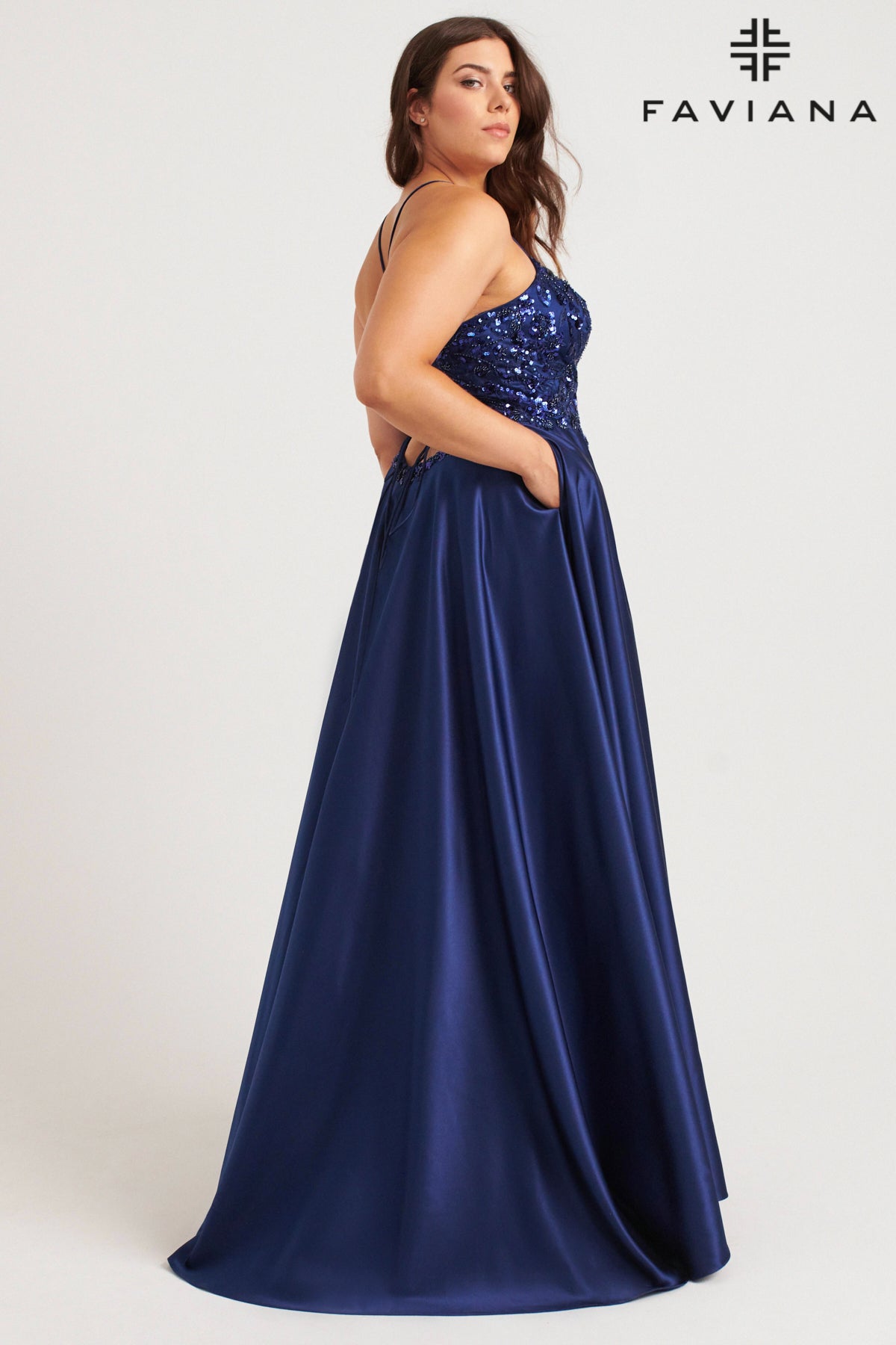 Faviana  9578