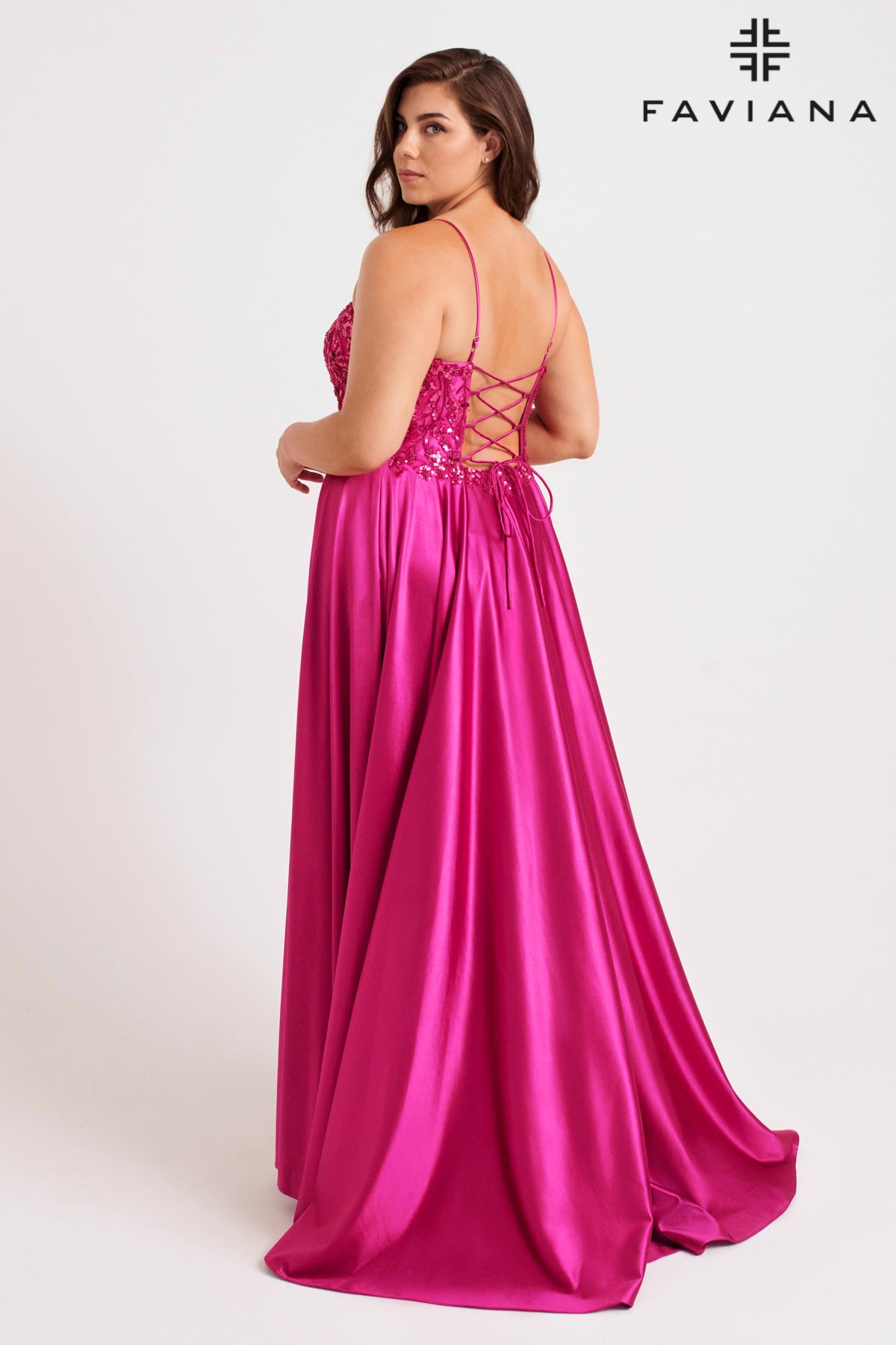 Faviana  9582