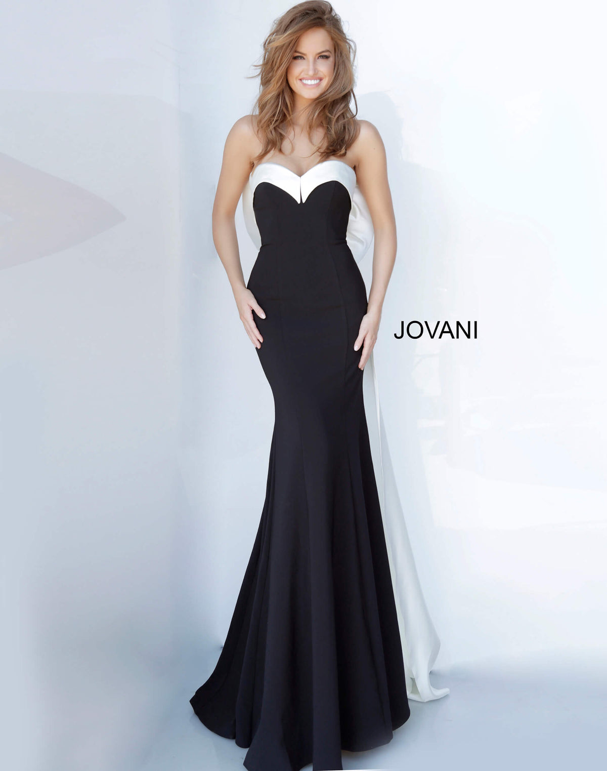 Jovani 12020