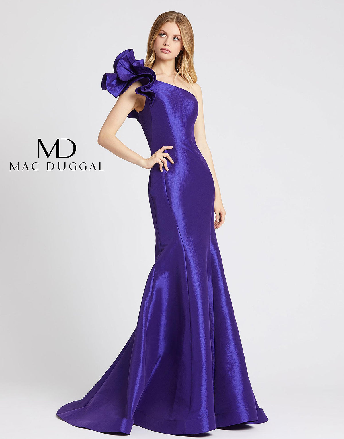 Flash by Mac Duggal 67379L